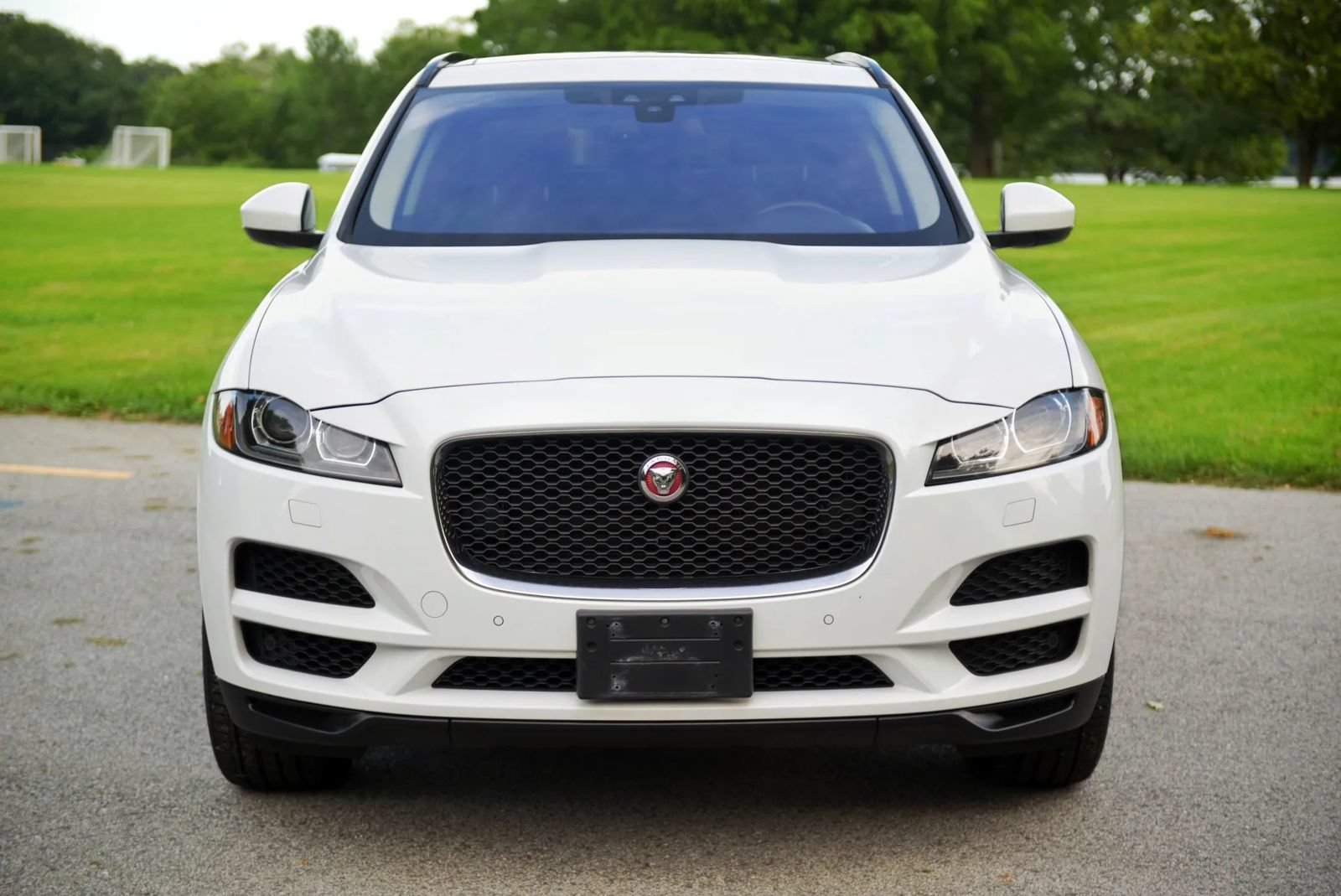 Used 2018 Jaguar F-PACE Premium AWD/4WD image 8