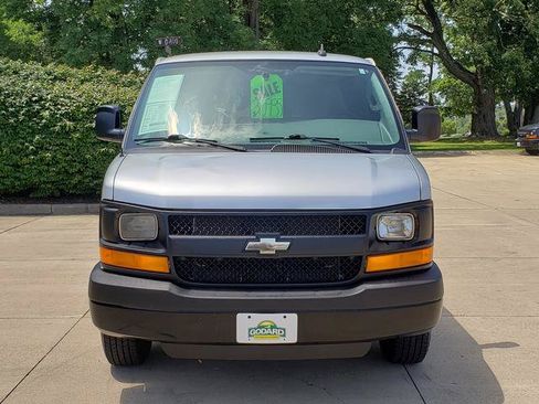 Used 2016 Chevrolet Express 2500 LS RWD image 9