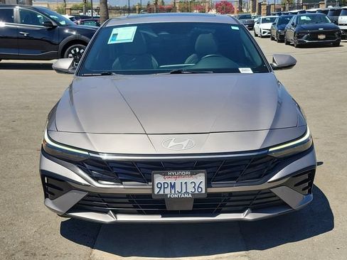 Used 2024 Hyundai Elantra Limited FWD image 35
