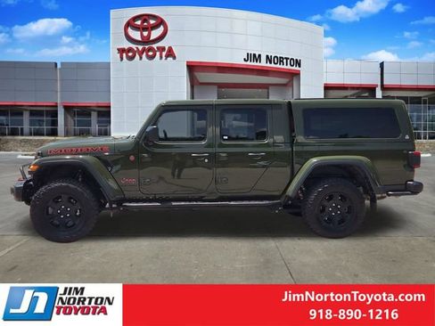 Used 2023 Jeep Gladiator Mojave w/ LED Lighting Group AWD/4WD image 5