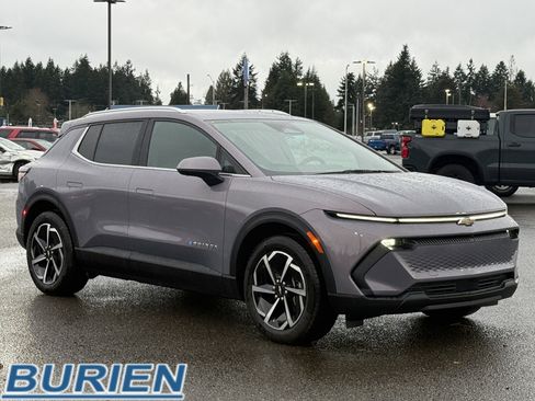 New 2026 Chevrolet Equinox EV LT image 7