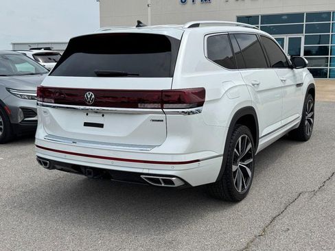 Used 2024 Volkswagen Atlas SEL Premium R-Line AWD/4WD image 3