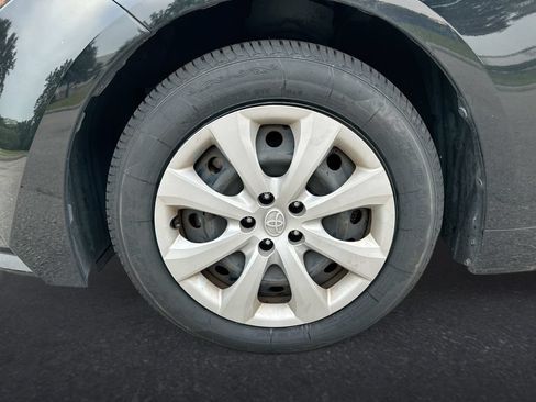 Used 2023 Toyota Corolla LE FWD image 10