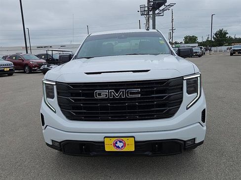 Used 2025 GMC Sierra 1500 Elevation RWD image 8