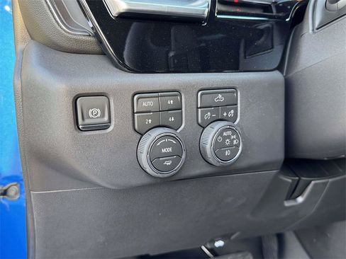 New 2026 Chevrolet Silverado 1500 LT Trail Boss w/ Convenience Package II image 9