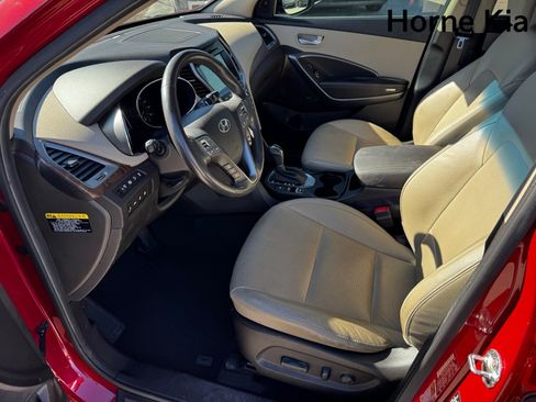 Used 2017 Hyundai Santa Fe Limited image 9