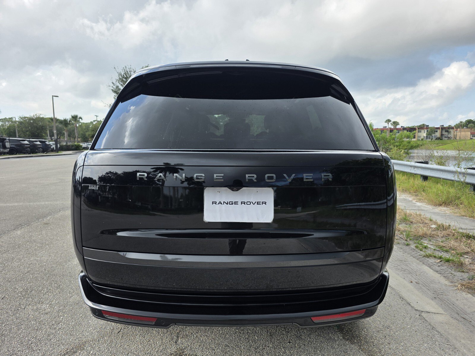 New 2026 Land Rover Range Rover SE AWD/4WD image 6