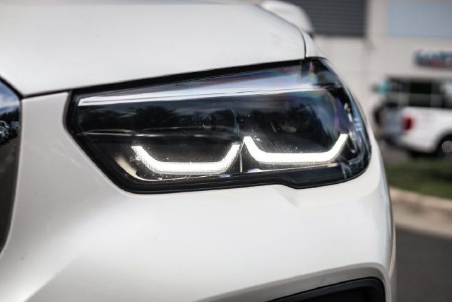 Used 2022 BMW X5 xDrive40i AWD/4WD image 9