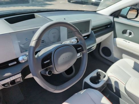 Used 2024 Hyundai Ioniq 5 Limited image 8
