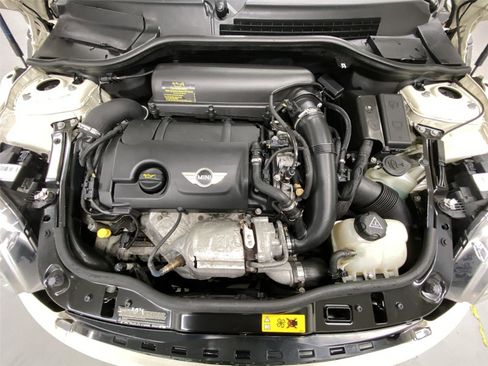 Used 2013 MINI Cooper S image 22
