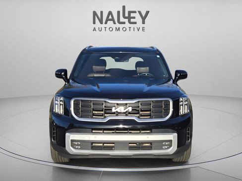 Used 2024 Kia Telluride SX Prestige w/ Towing Package image 8