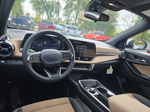 New 2026 Chevrolet Equinox ACTIV w/ Convenience Package III image 21