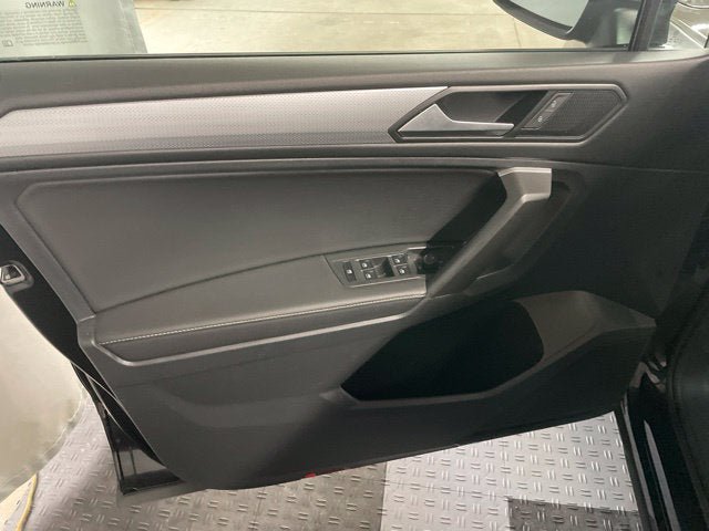 Certified 2024 Volkswagen Tiguan S AWD/4WD image 13