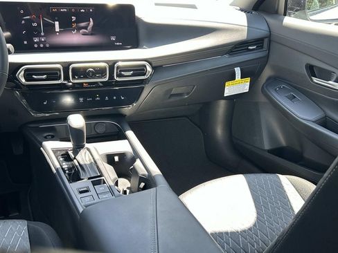 New 2026 Nissan Sentra SV w/ SV Convenience Package FWD image 21