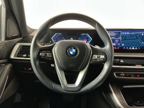 Certified 2024 BMW X5 xDrive40i w/ Parking Assistance Package AWD/4WD image 16