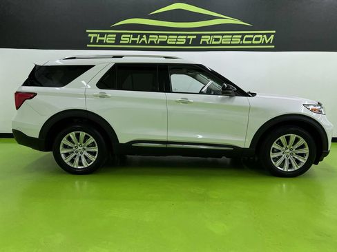Used 2021 Ford Explorer Limited w/ Hybrid Equipment Group 310A AWD/4WD image 11