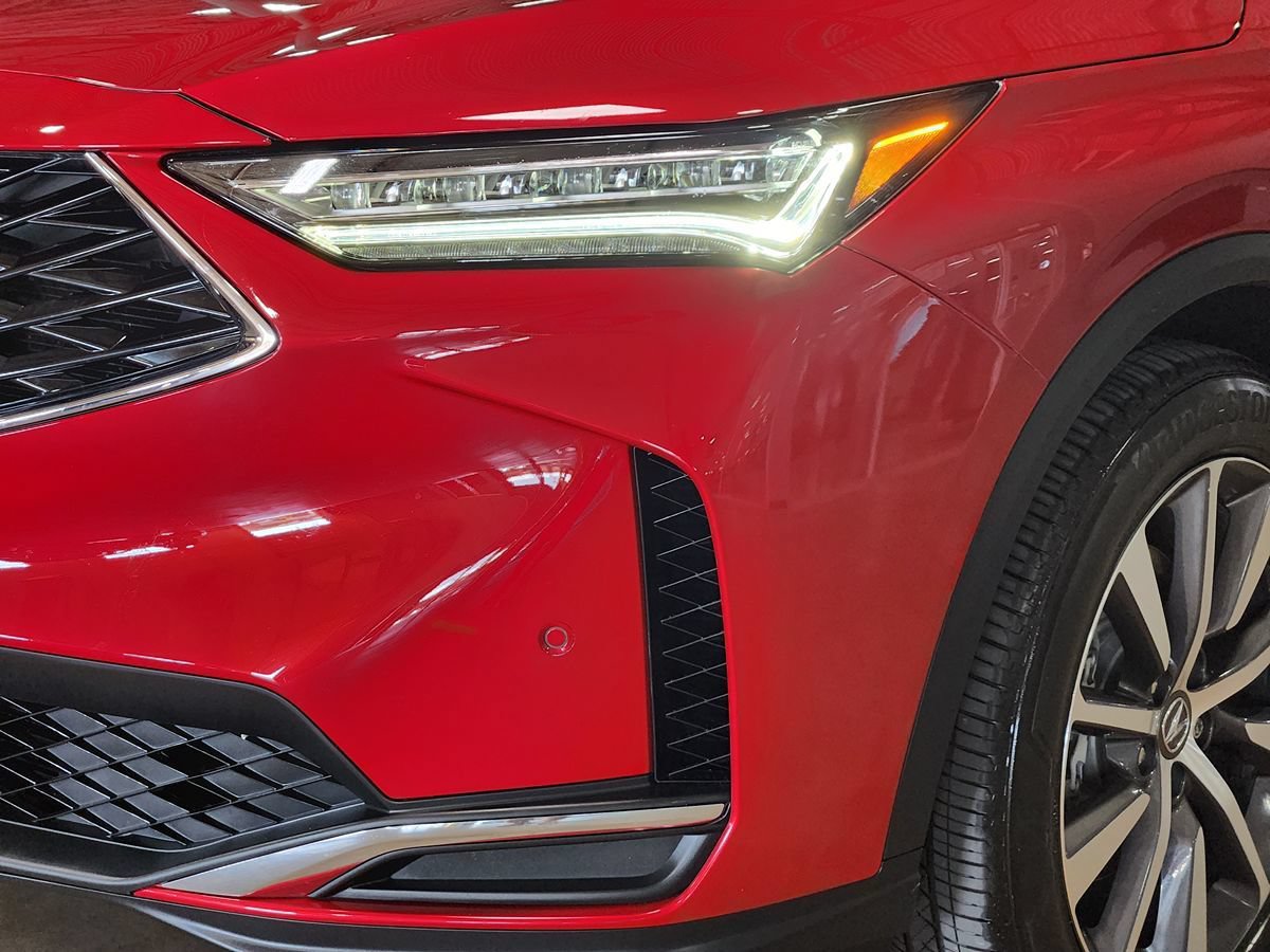 Used 2025 Acura MDX w/ Technology Package FWD image 9