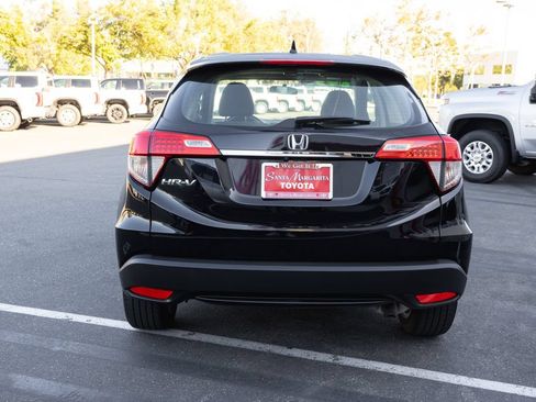 Used 2019 Honda HR-V LX image 6