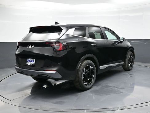 Certified 2026 Kia Sportage EX image 8