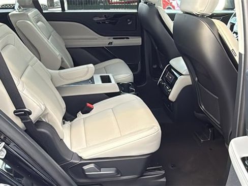 New 2026 Lincoln Aviator Reserve w/ Jet Appearance Package image 11