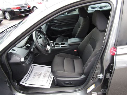 Used 2019 Nissan Altima 2.5 S image 14