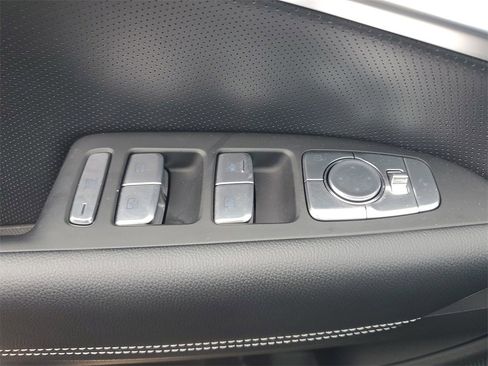 New 2026 Genesis G70 2.5T Prestige image 20