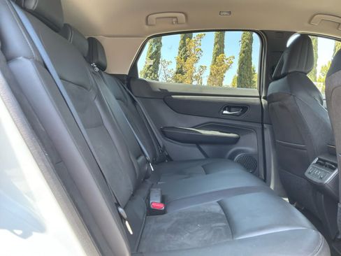 Used 2025 Nissan Ariya FWD image 20