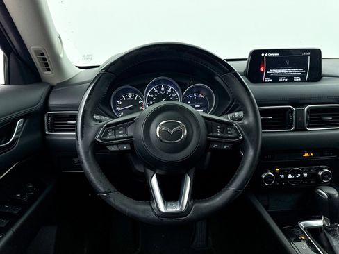 Used 2018 MAZDA CX-5 Touring image 3