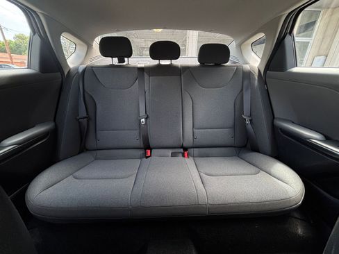 Used 2025 Kia K4 FWD image 38