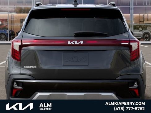 New 2026 Kia Seltos EX FWD image 13