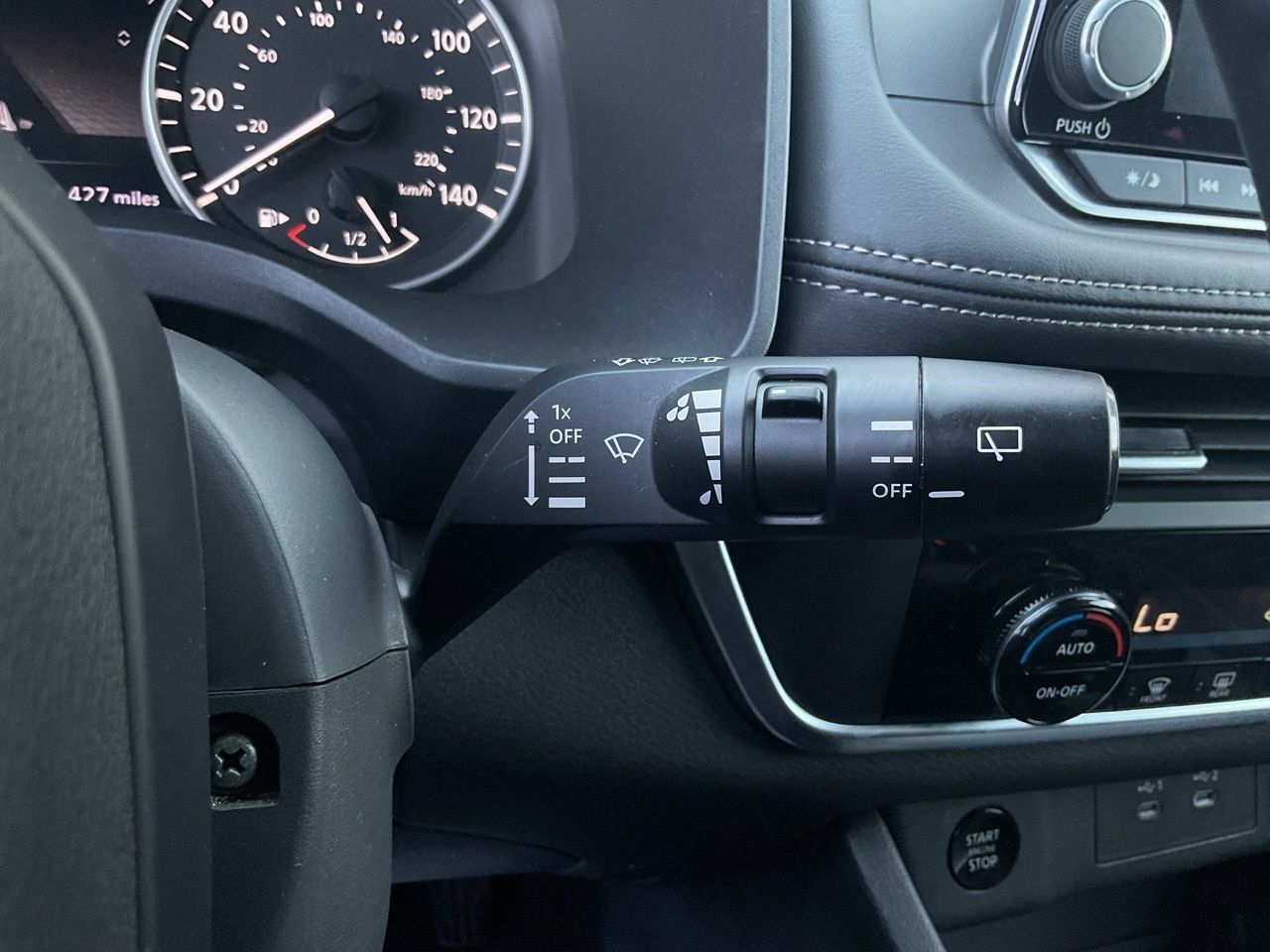 Used 2025 Nissan Rogue SV FWD image 36