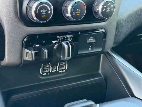 Used 2022 RAM 1500 Big Horn w/ Trailer Tow Group (B) AWD/4WD image 29