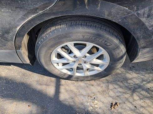 Used 2022 Chevrolet Equinox LT image 9