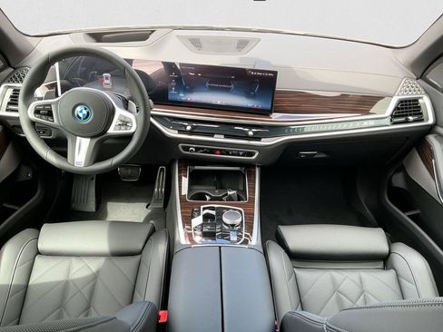 New 2026 BMW X5 xDrive50e AWD/4WD image 12