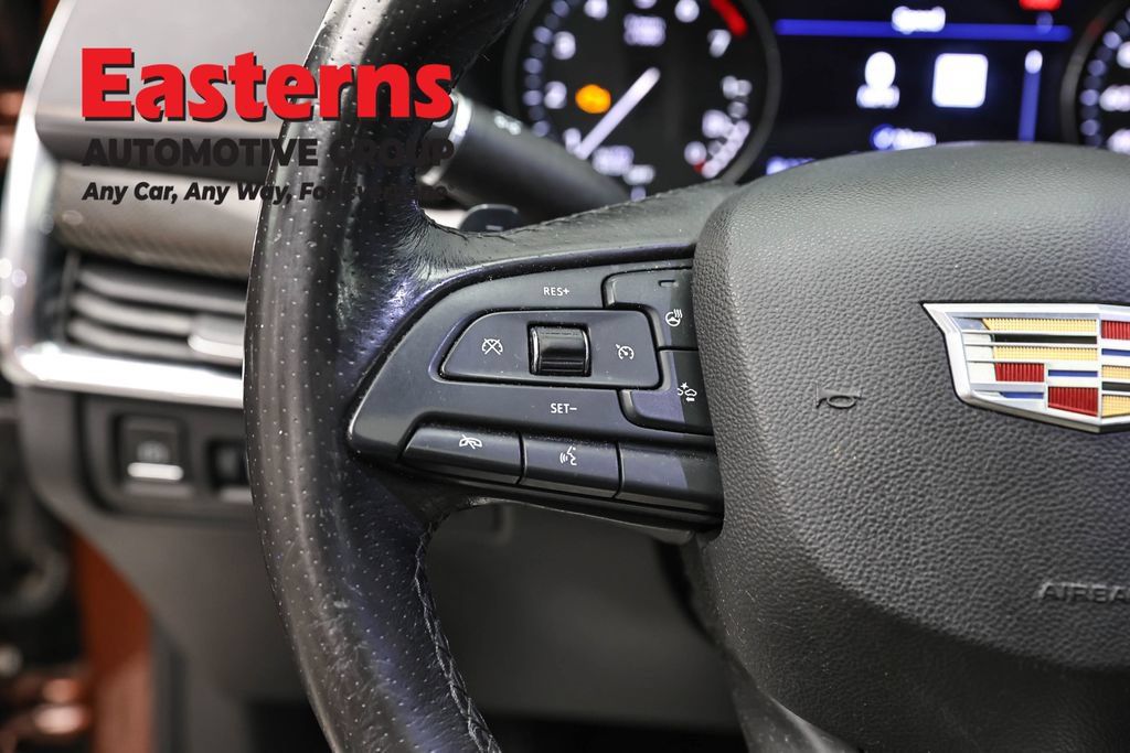 Used 2019 Cadillac XT4 Sport AWD/4WD image 17