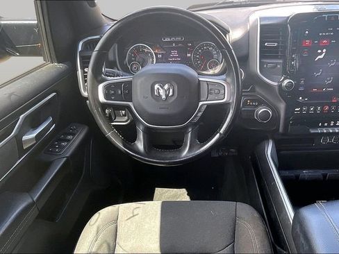 Used 2021 RAM 1500 Big Horn RWD image 5