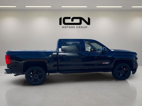 Used 2018 Chevrolet Silverado 1500 LTZ Z71 w/ Realtree Edition AWD/4WD image 8