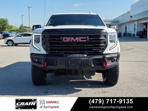 Used 2025 GMC Sierra 1500 AT4X AWD/4WD image 2