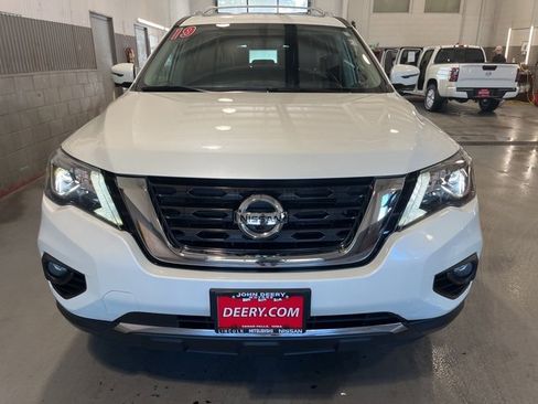 Certified 2019 Nissan Pathfinder Platinum image 8