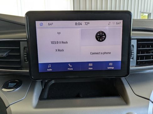 Used 2022 Ford Explorer XLT w/ Equipment Group 202A AWD/4WD image 21