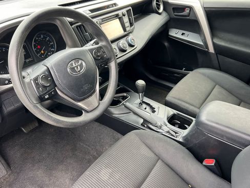 Used 2017 Toyota RAV4 LE w/ Carpet Mat Package FWD image 9
