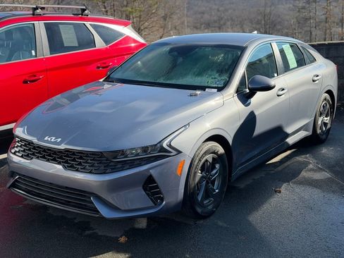 Used 2022 Kia K5 LXS image 1