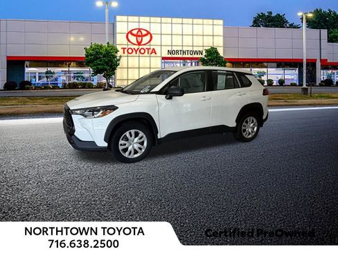 Used 2023 Toyota Corolla Cross L image 1