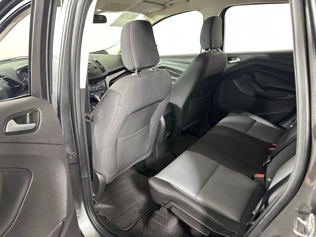 Used 2018 Ford Escape SE AWD/4WD image 19