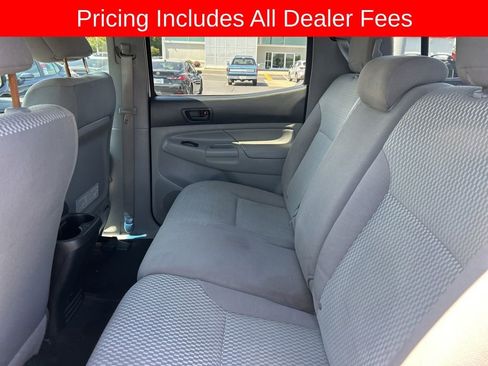Used 2014 Toyota Tacoma PreRunner w/ SR5 Package RWD image 12