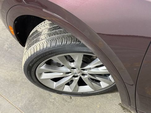 Used 2023 Buick Envision Avenir FWD image 44