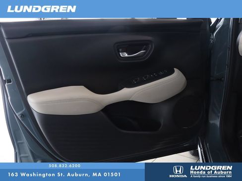 Used 2024 Honda HR-V LX image 10