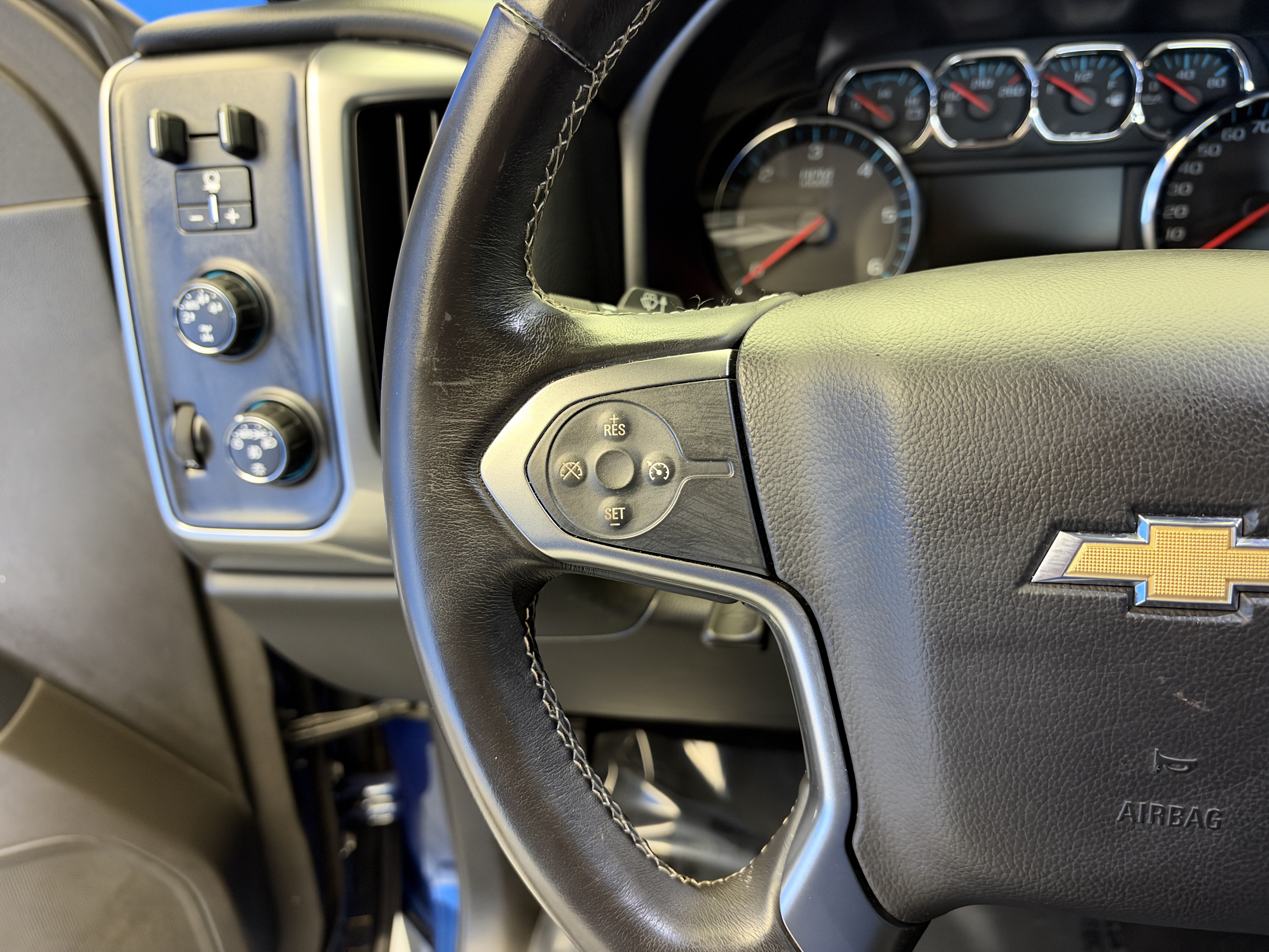 Used 2016 Chevrolet Silverado 1500 LT w/ All Star Edition AWD/4WD image 17