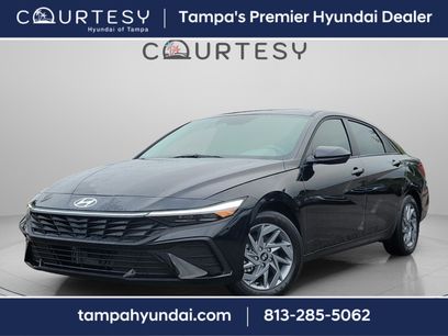 Certified 2025 Hyundai Elantra Blue