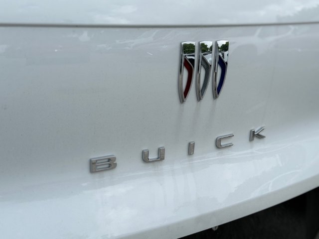New 2026 Buick Envista Sport Touring w/ Convenience I Package FWD image 9